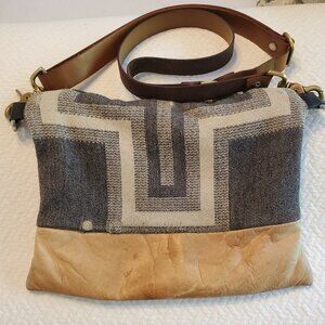 Rais Case Swiss Vida Puse